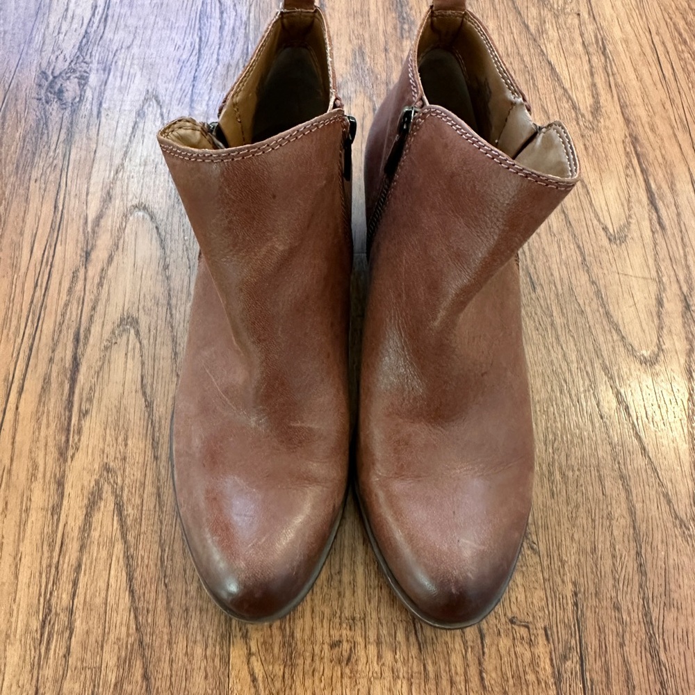 Lucky Brand Brown Leather Ankle Boots size 9